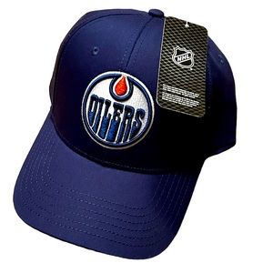 New Authentic NHL licenced Edmonton Oilers Cap. One size fits all strap.